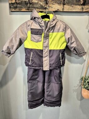 George Boys 3T Color Block Snowsuit in Gray & Green